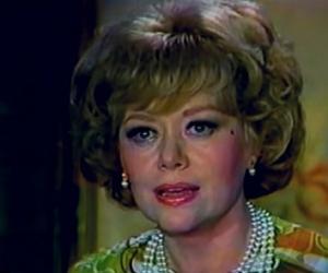 Africa Great Personality glynis johns